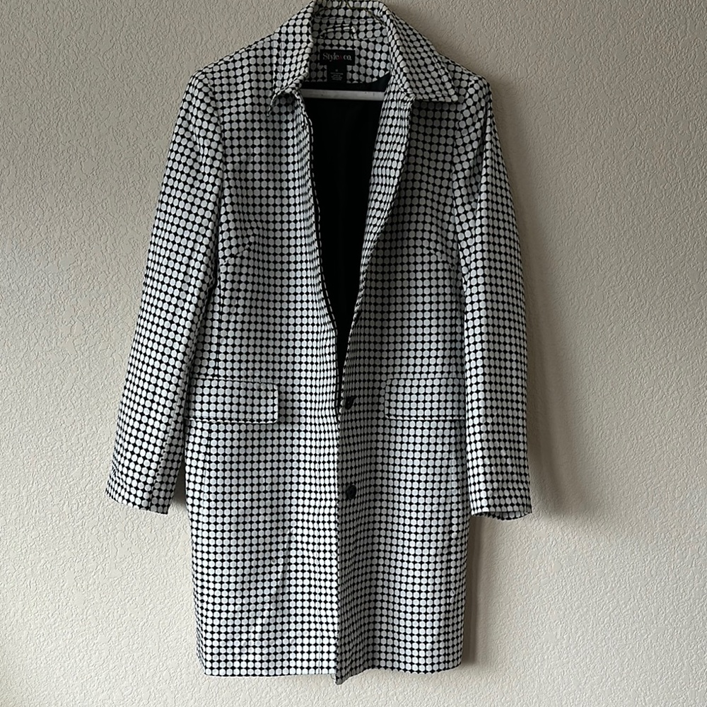 Women's Black and White Coat